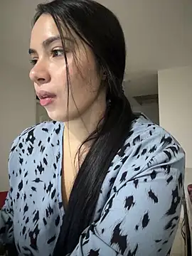 Snapshot of _queen_sofia chatting on February 9, 11:15 pm queen sofia online show from February 9, 11:15 pm