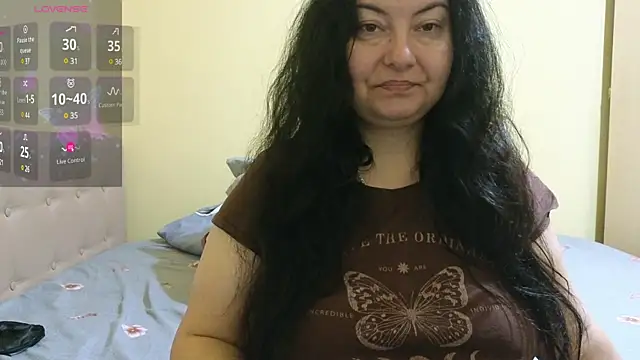 BBW MILF 4U online show from February 2, 7:52 am