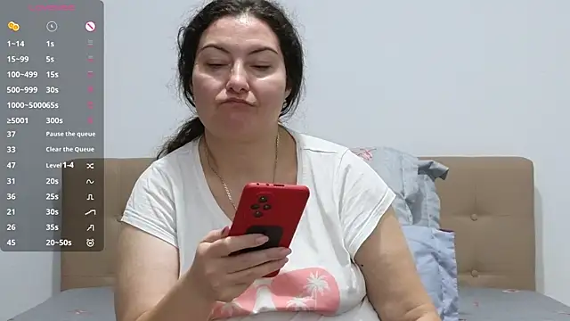 BBW MILF 4U online show from November 11, 4:29 pm