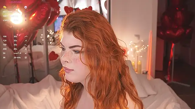 Snapshot of Ffoxyflame chatting on February 14, 9:21 pm Ffoxyflame online show from February 14, 9:21 pm