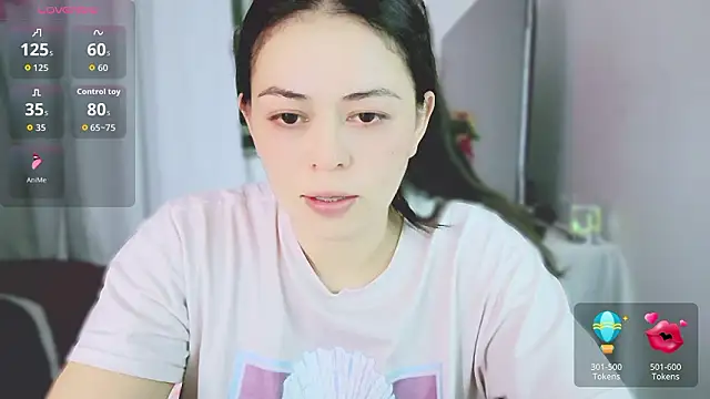 Snapshot of mayhott2 chatting on February 20, 11:27 pm mayhott2 online show from February 20, 11:27 pm