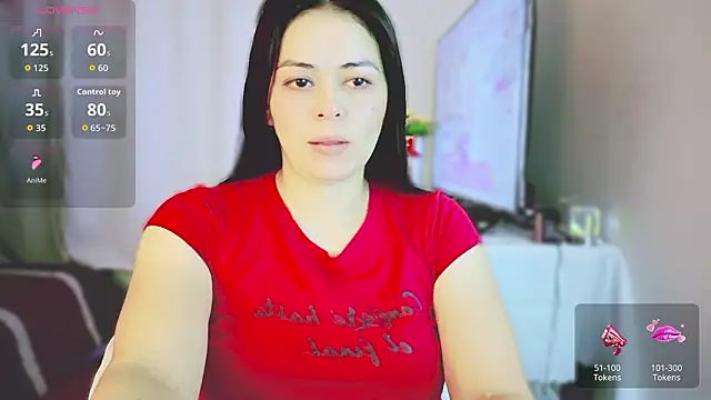 Snapshot of mayhott2 chatting on February 24, 1:14 am mayhott2 online show from February 24, 1:14 am