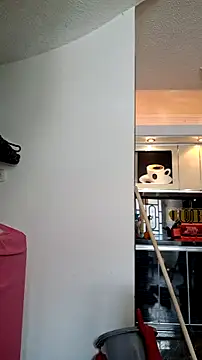 Snapshot of mayhott2 chatting on March 6, 3:41 pm mayhott2 online show from March 6, 3:41 pm