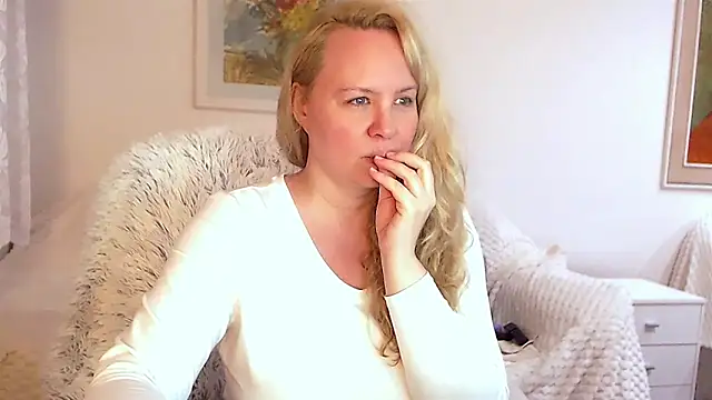 Sarah4you online show from January 1, 12:53 am