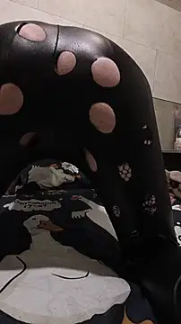 Snapshot of Krasav4ik4ik chatting on October 7, 5:54 pm Krasav4ik4ik online show from October 7, 5:54 pm