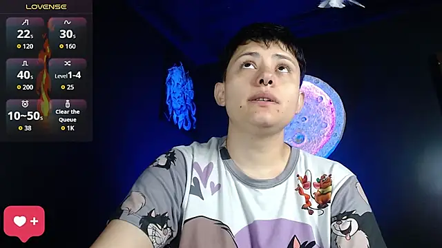 Snapshot of girl_intense444 chatting on September 22, 12:51 pm girl intense444 online show from September 22, 12:51 pm