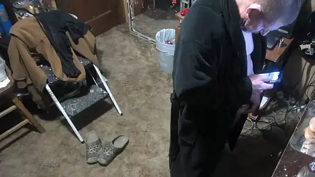 Snapshot of sex4fun_21 chatting on February 15, 9:49 am sex4fun 21 online show from February 15, 9:49 am