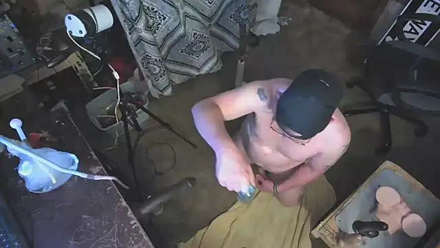 Snapshot of sex4fun_21 chatting on November 23, 6:35 am sex4fun 21 online show from November 23, 6:35 am