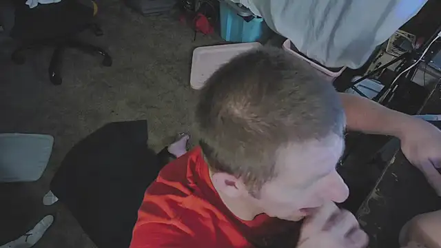 Snapshot of sex4fun_21 chatting on December 2, 12:10 pm sex4fun 21 online show from December 2, 12:10 pm