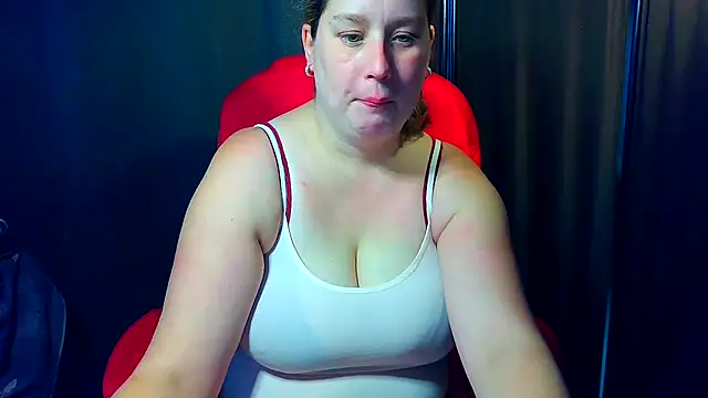 Snapshot of sexydame88 chatting on October 22, 8:25 am sexydame88 online show from October 22, 8:25 am