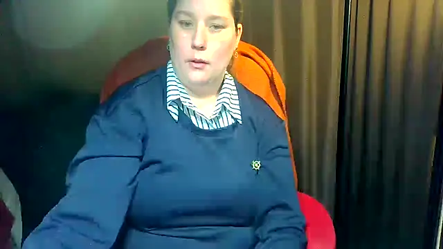 Snapshot of sexydame88 chatting on January 5, 6:00 pm sexydame88 online show from January 5, 6:00 pm