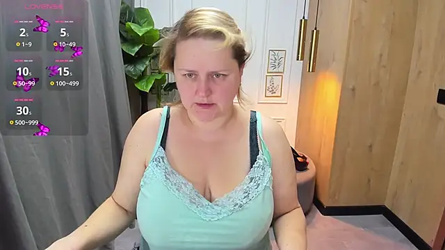 ScarlettSoft online show from October 28, 5:11 am