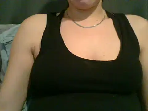 geilmeisje98 online show from December 21, 8:39 am