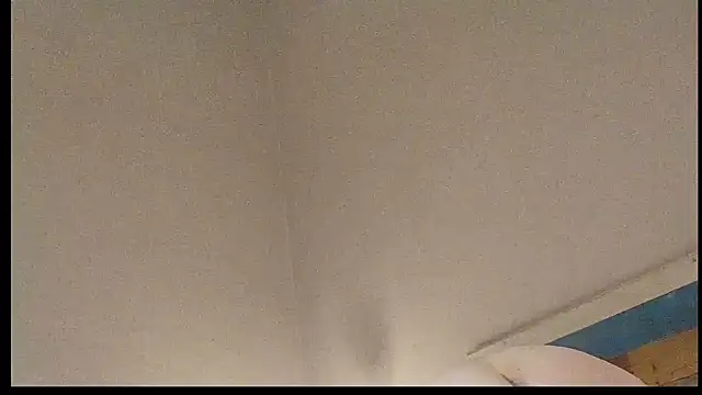 Snapshot of glonfi chatting on May 20, 11:11 pm glonfi online show from May 20, 11:11 pm