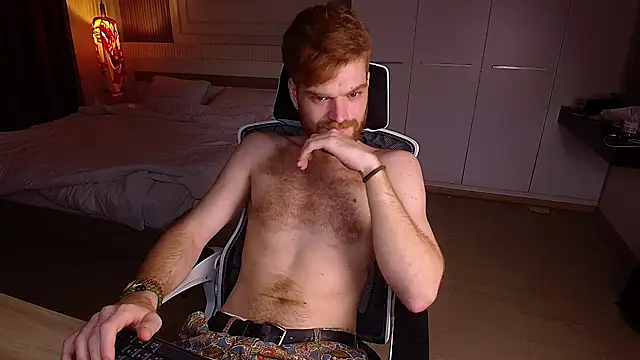 kinkypumpkinboy online show from June 19, 9:57 am