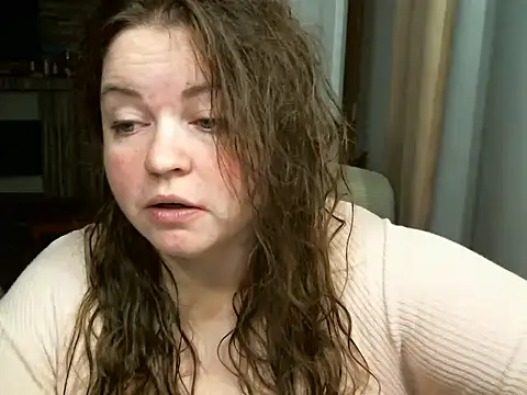 cute  cherry online show from November 28, 10:23 pm