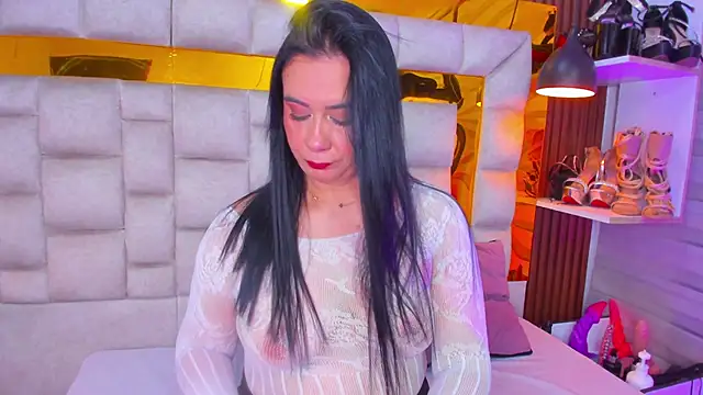 bigass monic online show from April 28, 2:38 am