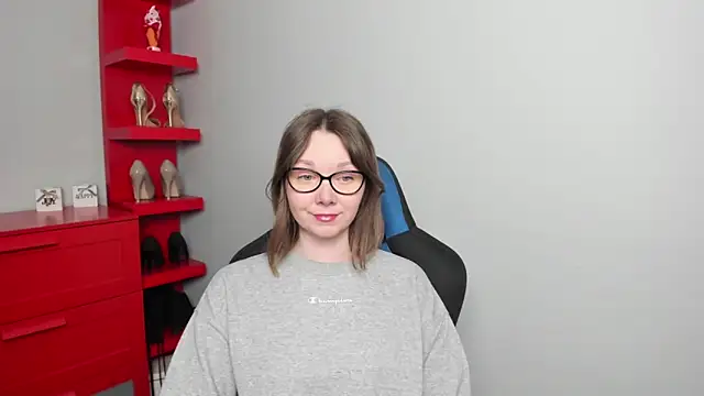 Cookie zoe online show from April 3, 5:27 am