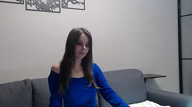 Melanie Scott Richerds online show from January 31, 12:06 am