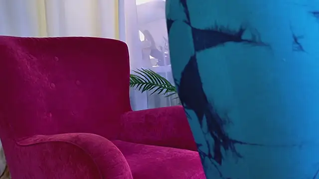 SofiaFoster  online show from March 22, 1:03 pm