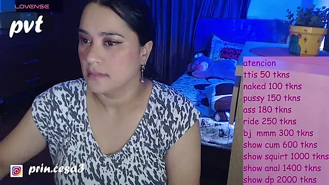 princesskelly online show from February 13, 4:08 am