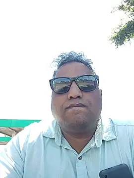 Snapshot of patel800sunil chatting on November 6, 9:10 am patel800sunil online show from November 6, 9:10 am