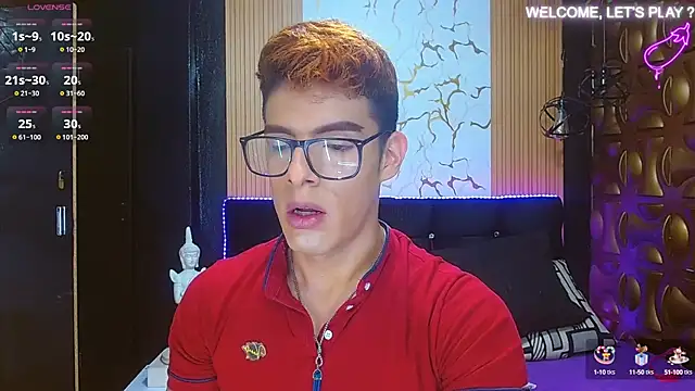 Snapshot of angel_sexyevil chatting on October 10, 12:26 pm angel sexyevil online show from October 10, 12:26 pm