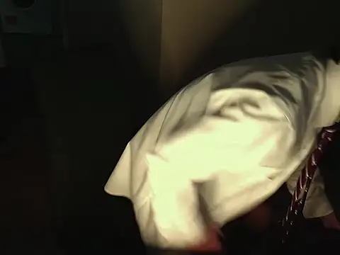 Snapshot of mierllanos chatting on February 6, 4:21 pm mierllanos online show from February 6, 4:21 pm