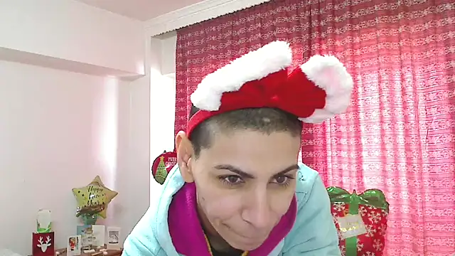 Snapshot of hotSANDRA_STARR chatting on January 11, 9:58 am hotSANDRA STARR online show from January 11, 9:58 am