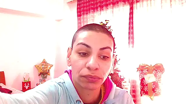 Snapshot of hotSANDRA_STARR chatting on January 12, 10:31 am hotSANDRA STARR online show from January 12, 10:31 am