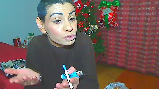 Snapshot of hotSANDRA_STARR chatting on February 21, 7:15 pm hotSANDRA STARR online show from February 21, 7:15 pm