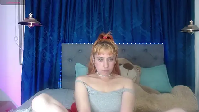 Snapshot of sarah_lovesu chatting on September 11, 6:52 pm sarah lovesu online show from September 11, 6:52 pm