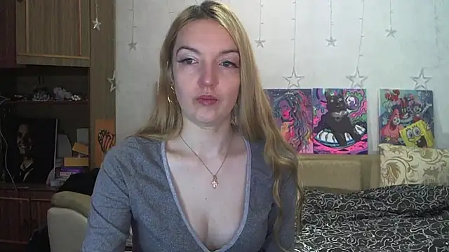 SecretSophia online show from December 19, 5:08 pm