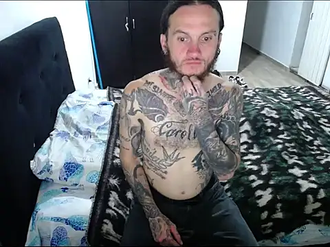 Snapshot of raggaman_ chatting on March 13, 3:02 am raggaman online show from March 13, 3:02 am