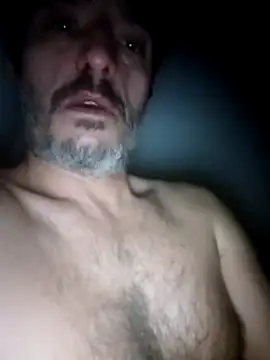 Snapshot of SinisterOrgy chatting on December 25, 3:18 am SinisterOrgy online show from December 25, 3:18 am