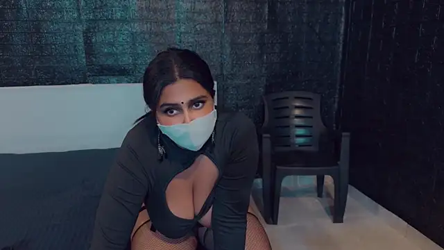 Snapshot of SonY_CaM chatting on February 23, 7:38 pm SonY CaM online show from February 23, 7:38 pm