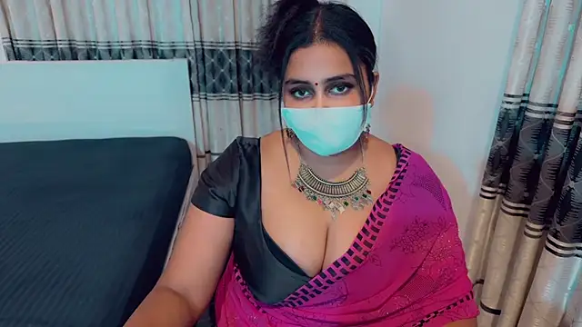 Snapshot of SonY_CaM chatting on April 3, 5:22 pm SonY CaM online show from April 3, 5:22 pm