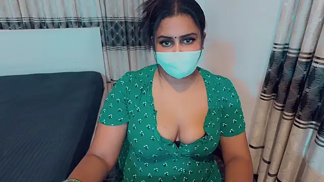 Snapshot of SonY_CaM chatting on April 4, 8:34 am SonY CaM online show from April 4, 8:34 am