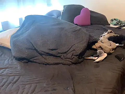 Emanuell   online show from January 18, 6:44 pm