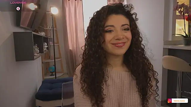 valeria rosses online show from May 15, 5:31 pm