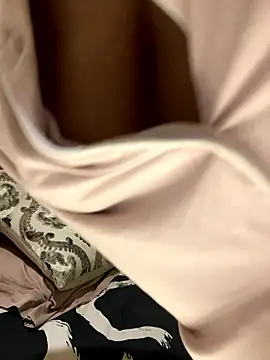 Snapshot of sexyTHANDO chatting on January 10, 8:54 pm sexyTHANDO online show from January 10, 8:54 pm