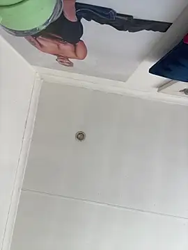 Snapshot of sexyTHANDO chatting on April 5, 7:05 am sexyTHANDO online show from April 5, 7:05 am