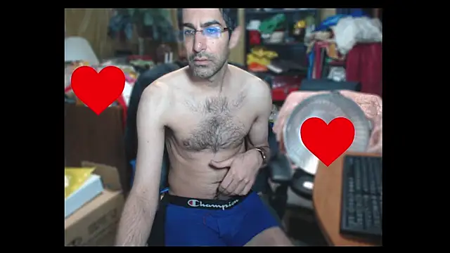 Snapshot of Gsmile1 chatting on January 4, 4:32 pm Gsmile1 online show from January 4, 4:32 pm