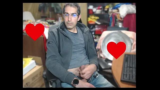 Snapshot of Gsmile1 chatting on January 11, 7:49 pm Gsmile1 online show from January 11, 7:49 pm