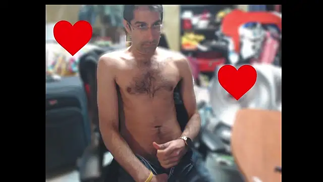 Snapshot of Gsmile1 chatting on February 1, 7:23 pm Gsmile1 online show from February 1, 7:23 pm