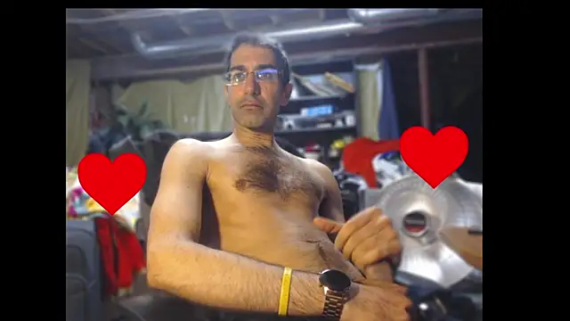 Snapshot of Gsmile1 chatting on March 1, 5:16 pm Gsmile1 online show from March 1, 5:16 pm