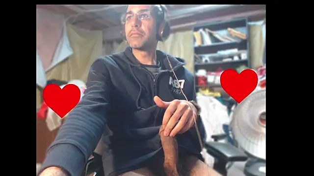 Snapshot of Gsmile1 chatting on March 15, 4:43 pm Gsmile1 online show from March 15, 4:43 pm