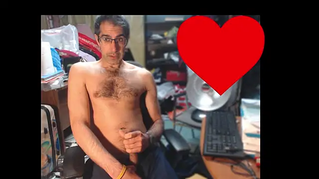 Snapshot of Gsmile1 chatting on January 31, 10:52 pm Gsmile1 online show from January 31, 10:52 pm