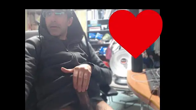 Snapshot of Gsmile1 chatting on March 20, 10:36 pm Gsmile1 online show from March 20, 10:36 pm