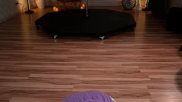 Snapshot of KittyCaitlin chatting on March 27, 7:02 pm KittyCaitlin online show from March 27, 7:02 pm